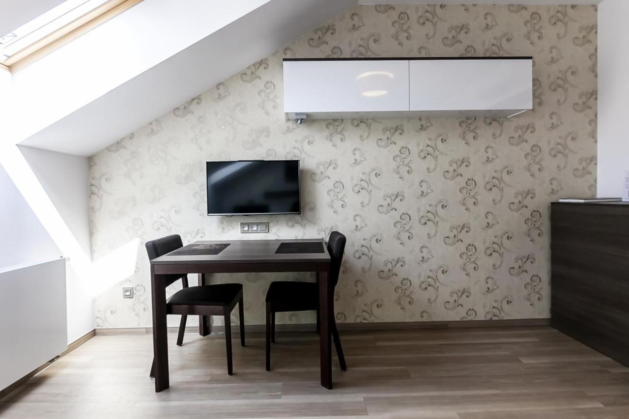 Vinohradsky Dum Residence Prague Exterior photo