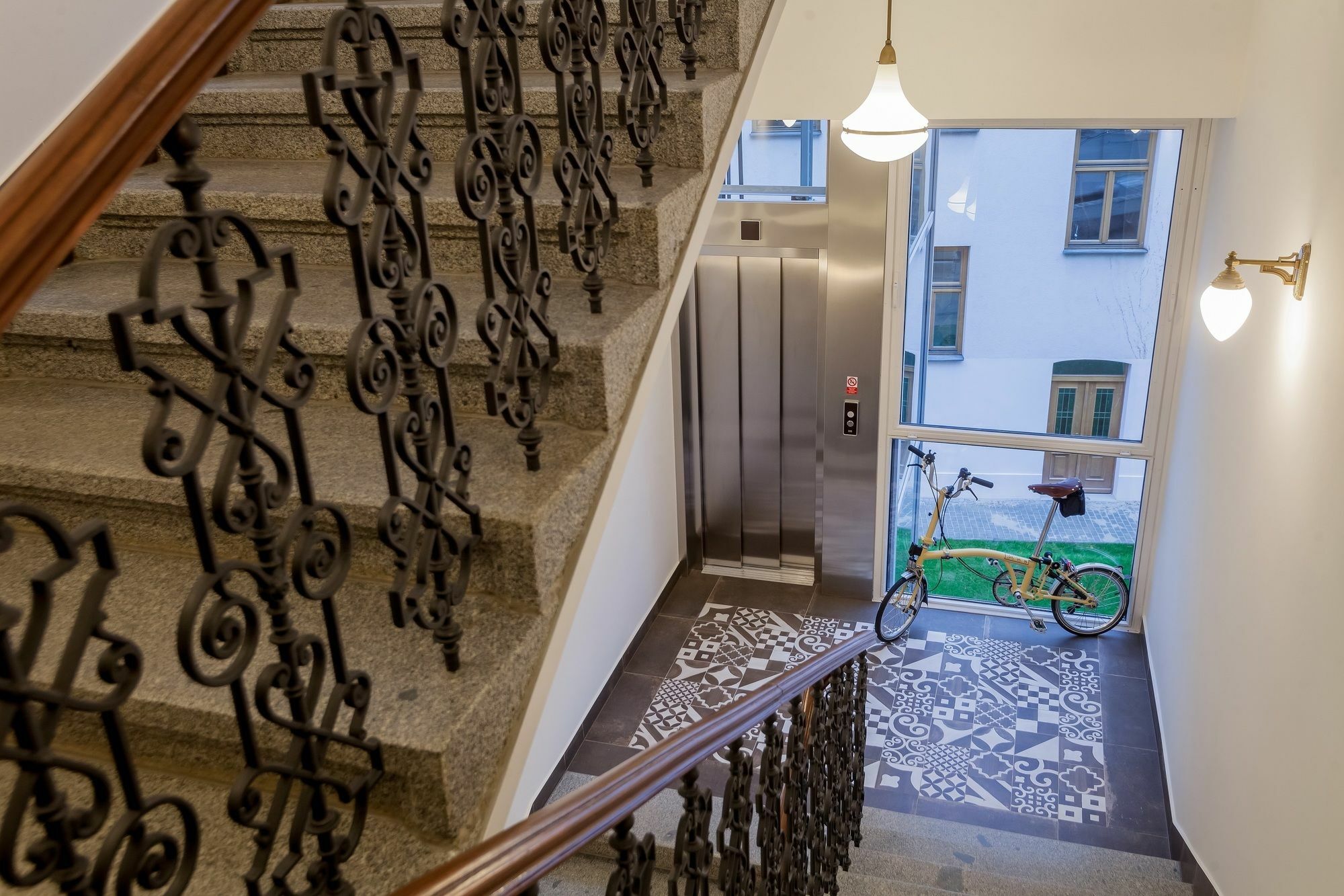 Vinohradsky Dum Residence Prague Exterior photo