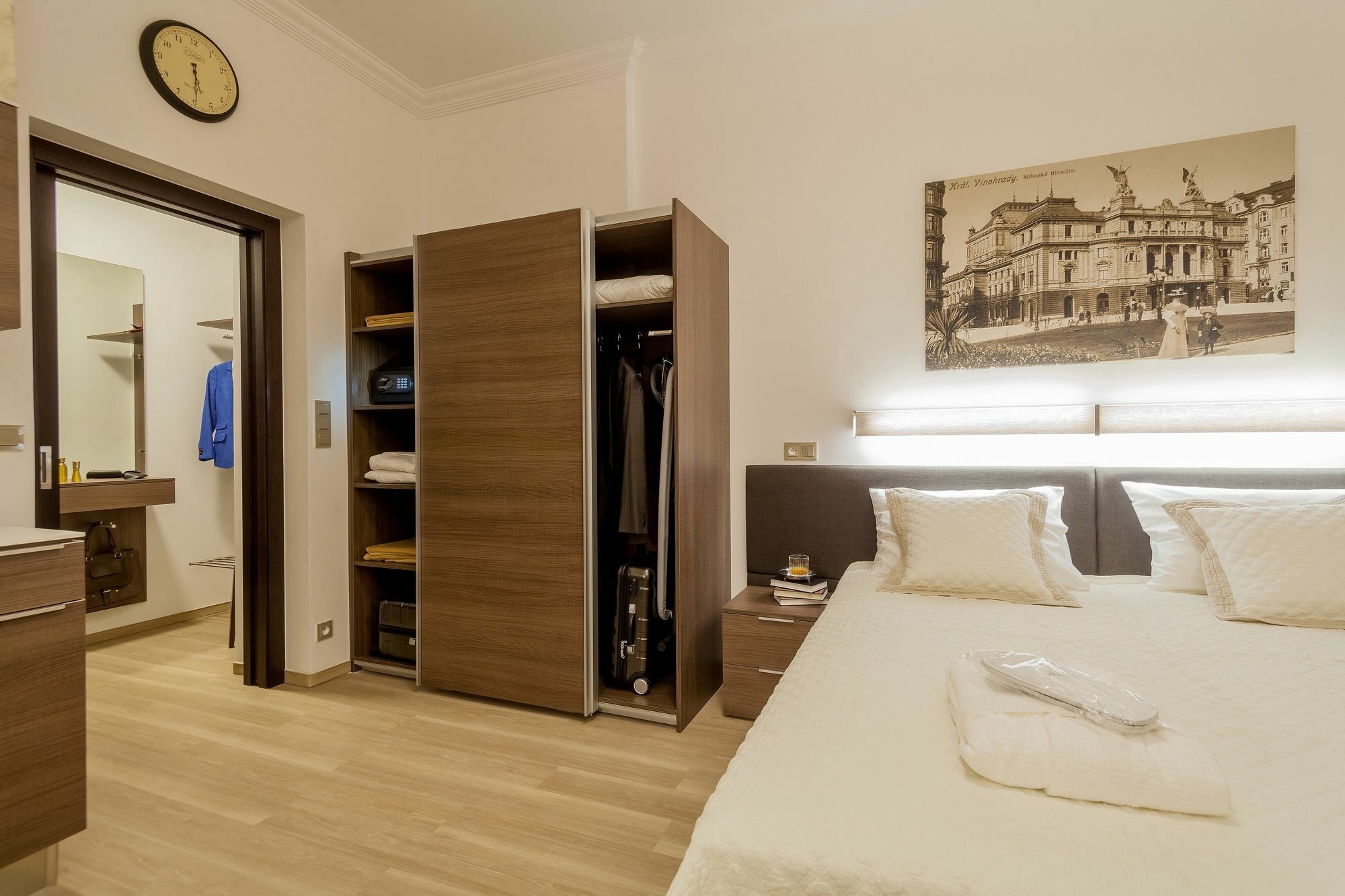 Vinohradsky Dum Residence Prague Exterior photo